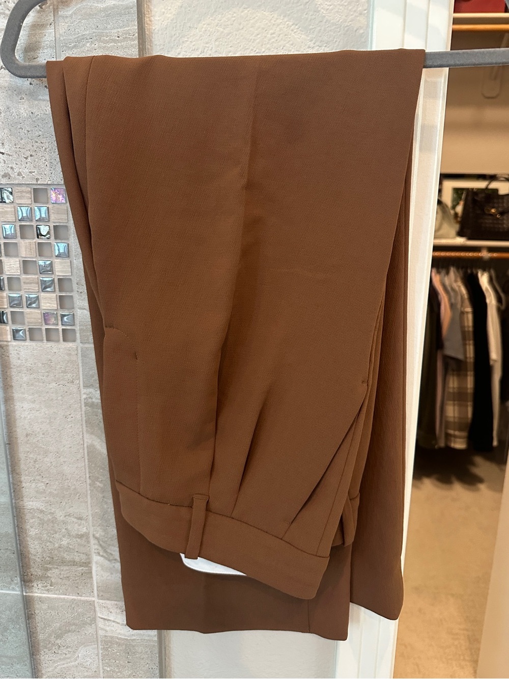 Aritzia effortless trouser